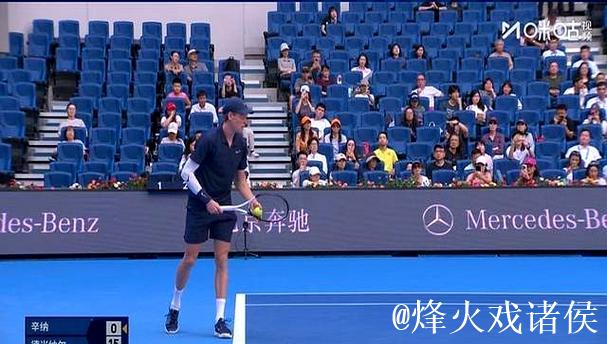 辛纳以2-1击败德米纳尔 连续3年闯入中网男单决赛